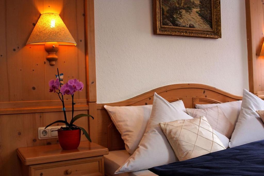 Hotel Bayerischer Hof بودنمايس المظهر الخارجي الصورة